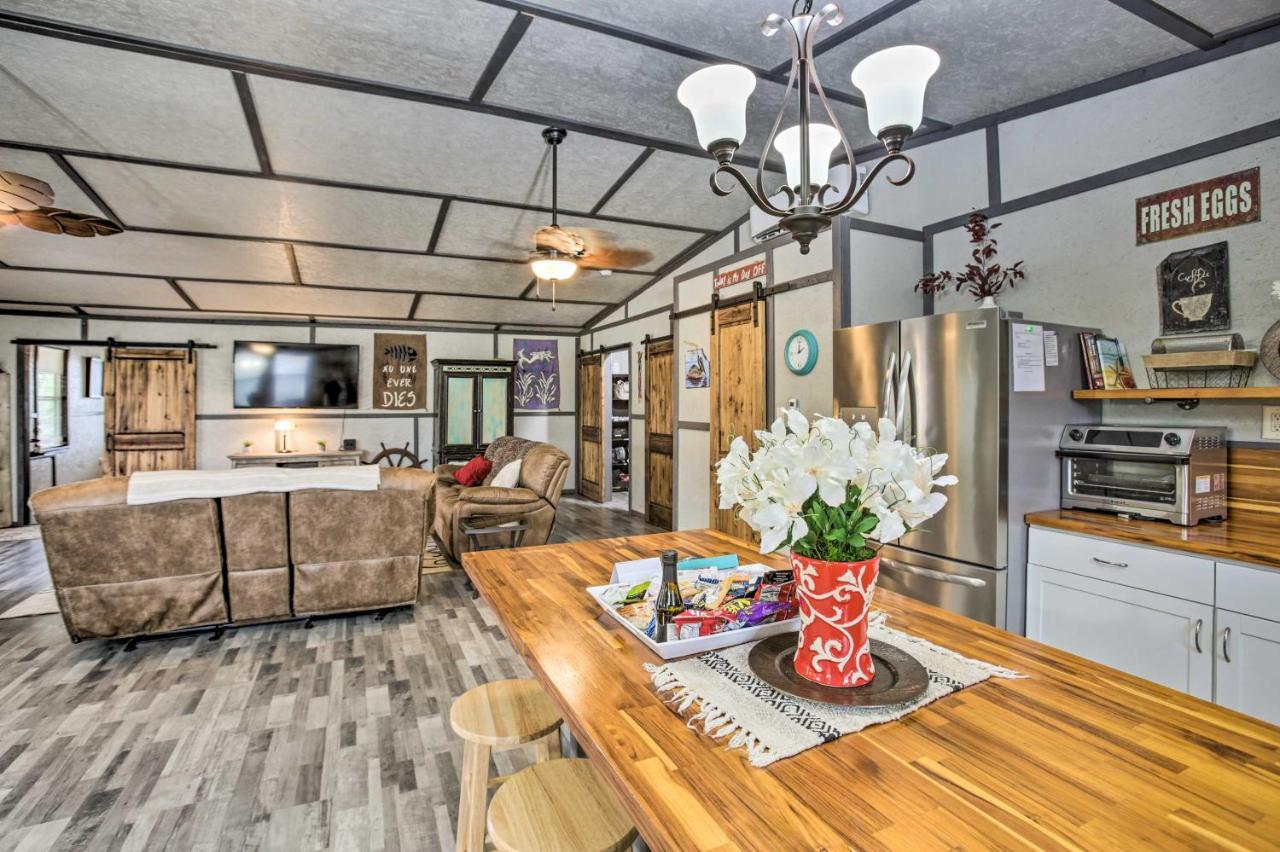 Waterfront Bay St Louis Beach House With Deck! Bay St. Louis Exterior foto